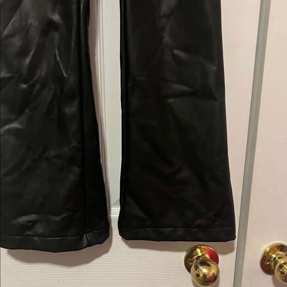 Abercrombie Kids Black Faux Leather Pants - Picture 2 of 3